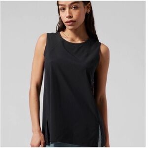 NWT. Athleta Zephyr Refined Tank Top